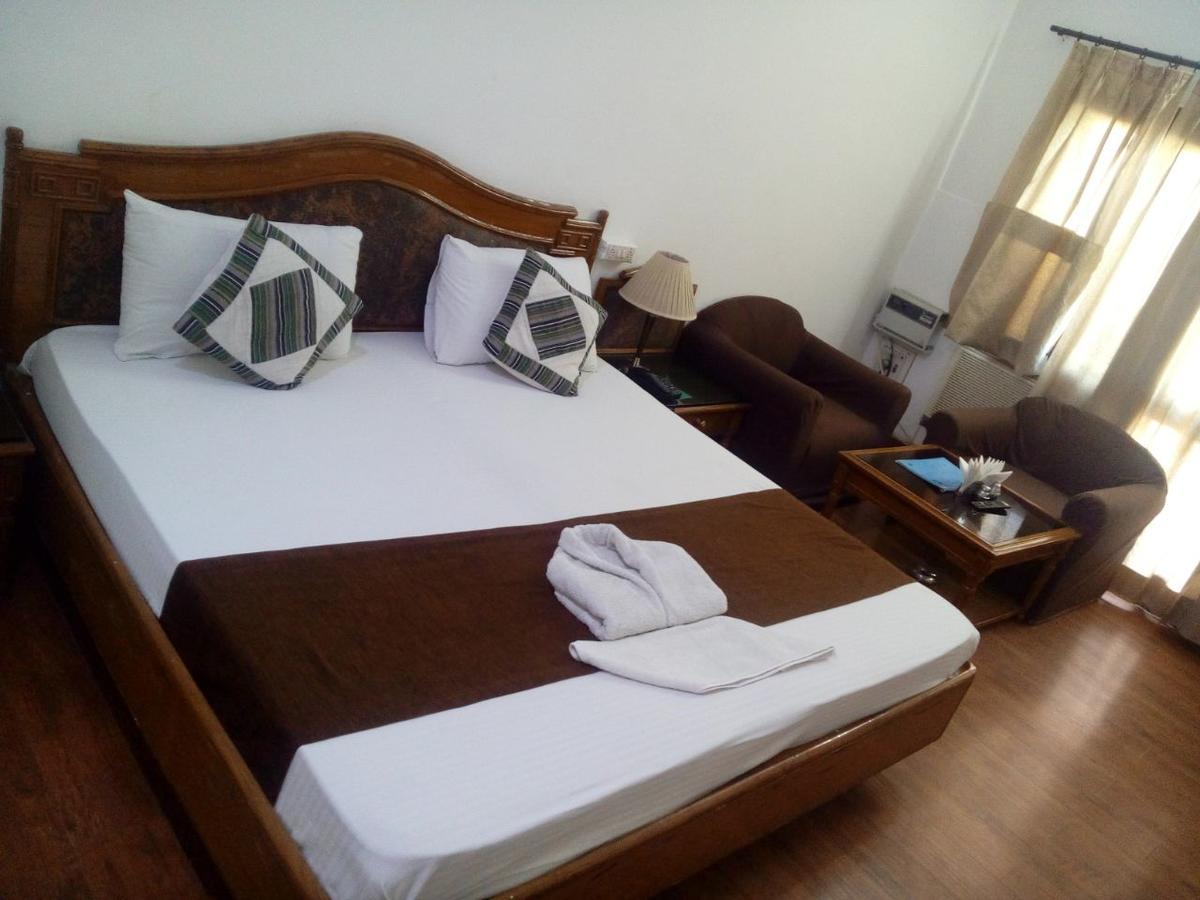 Hotel Giorgio Abohar Buitenkant foto